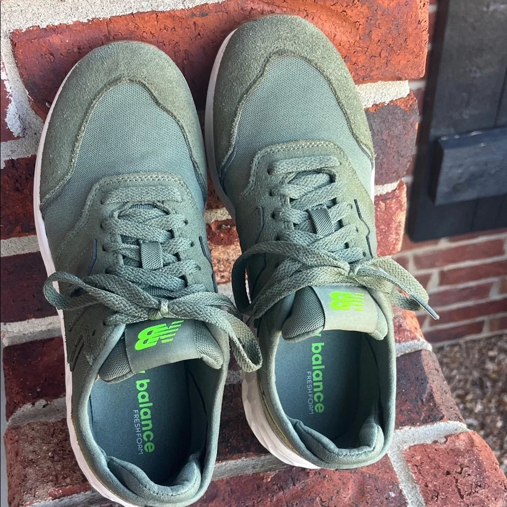New Balance Olive Sneakers with Neon Highlights Fresh Foam x70 - Picture 6 of 10